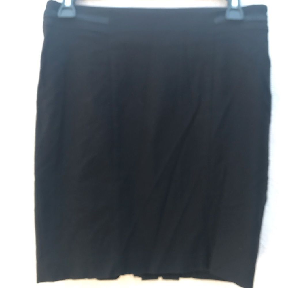 BeBe Mini Skirt Pleats in Back Lined